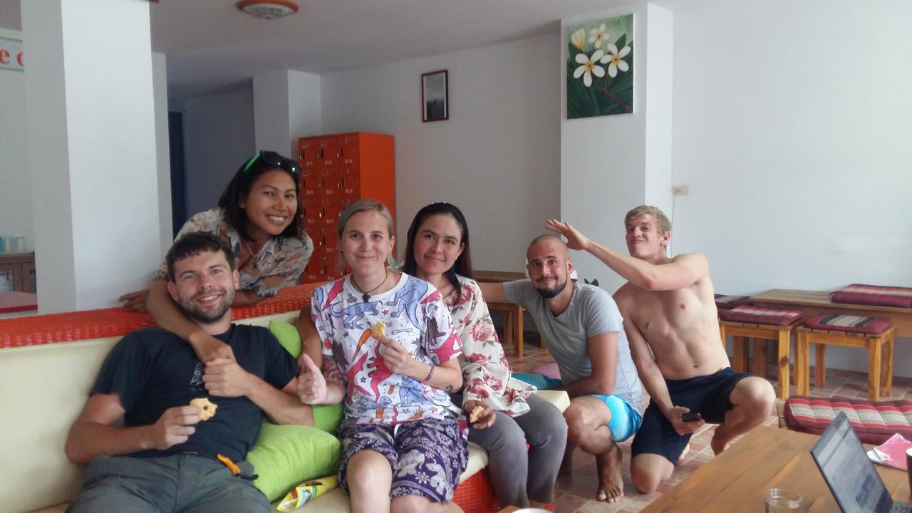 Fan Dee Hostel Ko Lanta Buitenkant foto