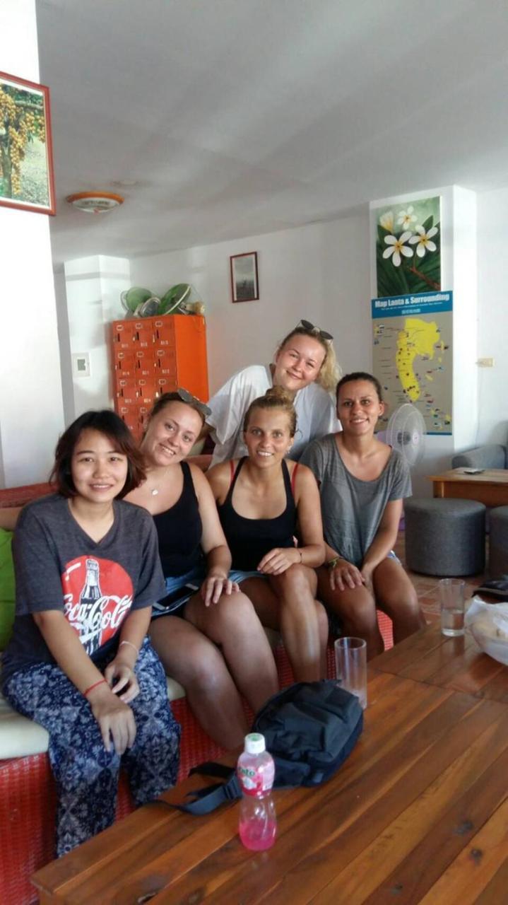Fan Dee Hostel Ko Lanta Buitenkant foto
