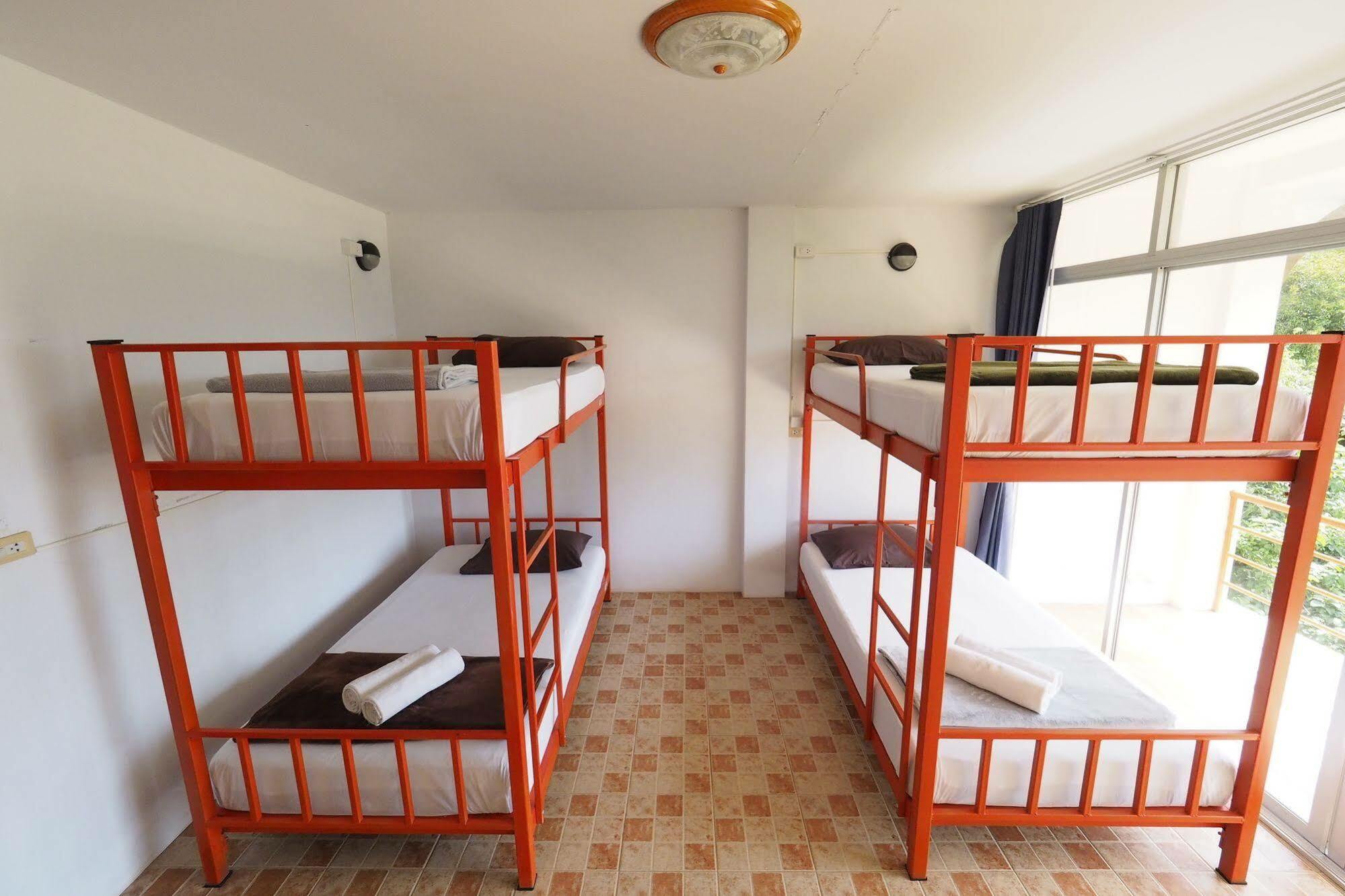 Fan Dee Hostel Ko Lanta Buitenkant foto